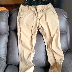 Levi Strauss, Khaki small pants